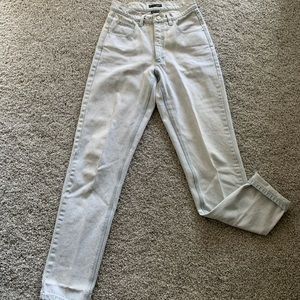 Vintage Mom Jeans will fit a size 26!